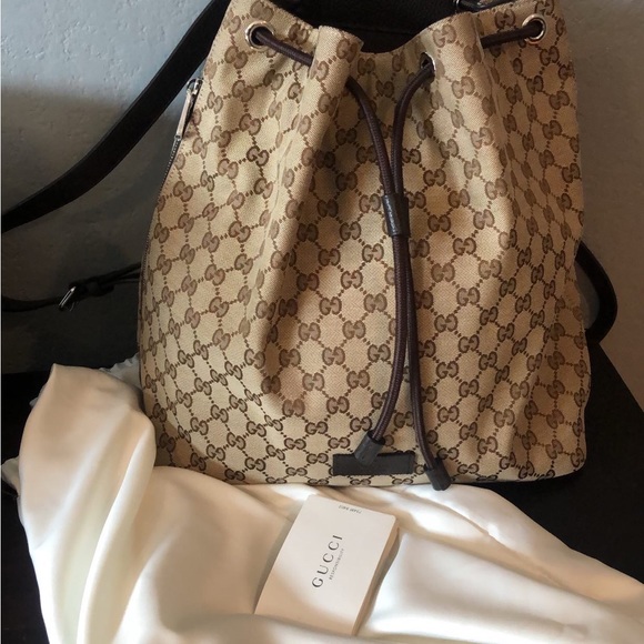 Gucci Brown Canvas GG medium / large drawstring Backpack - Picture 4 of 8